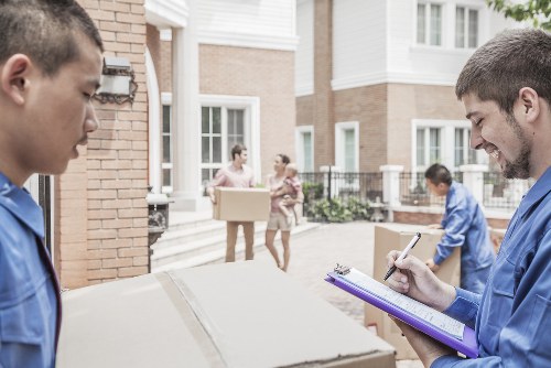 Local furniture pick-up service in Elephant and Castle for bulky household items