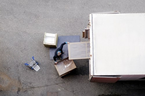 Local man with van service in Elephant and Castle for home and flat moves